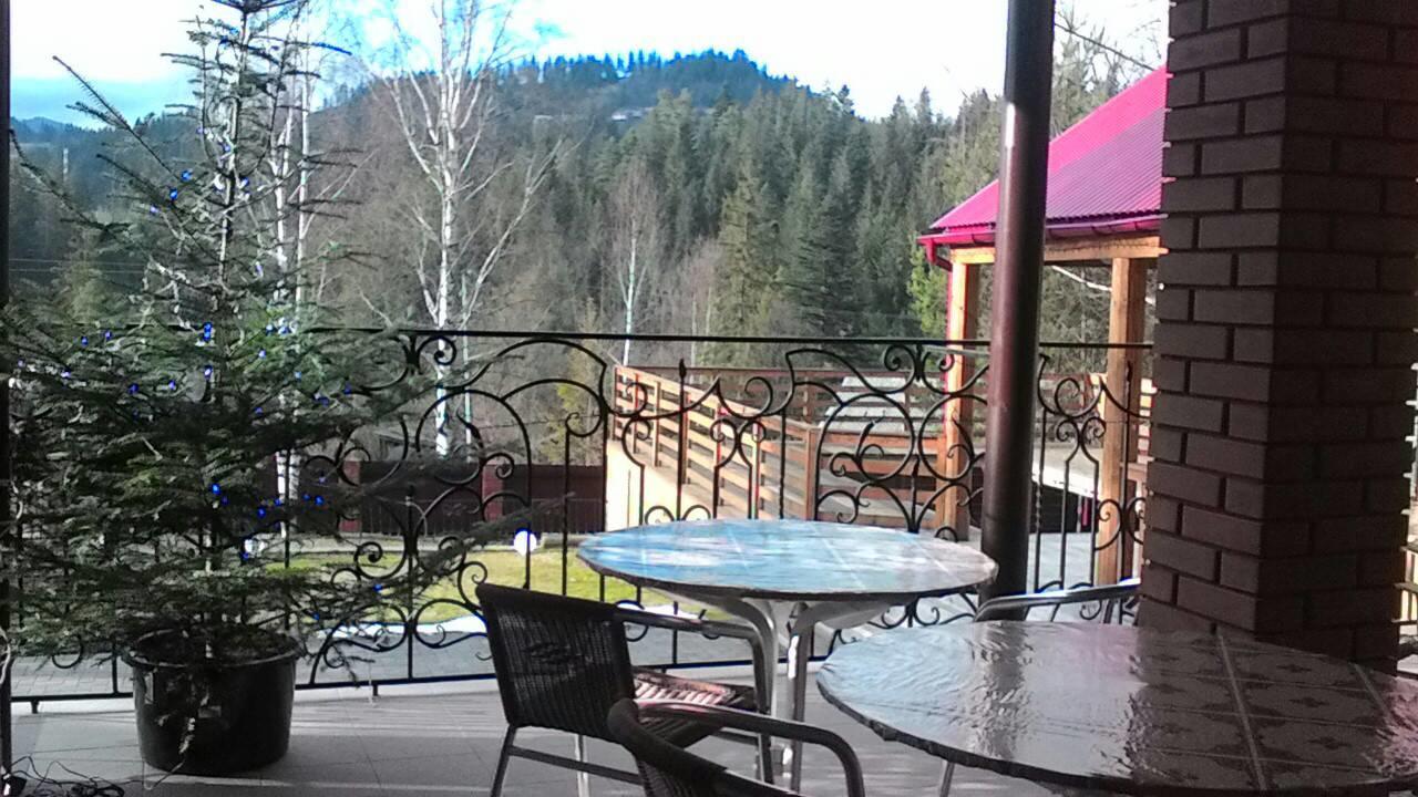 Котедж "Relax" Mîkulîciîn Exterior foto