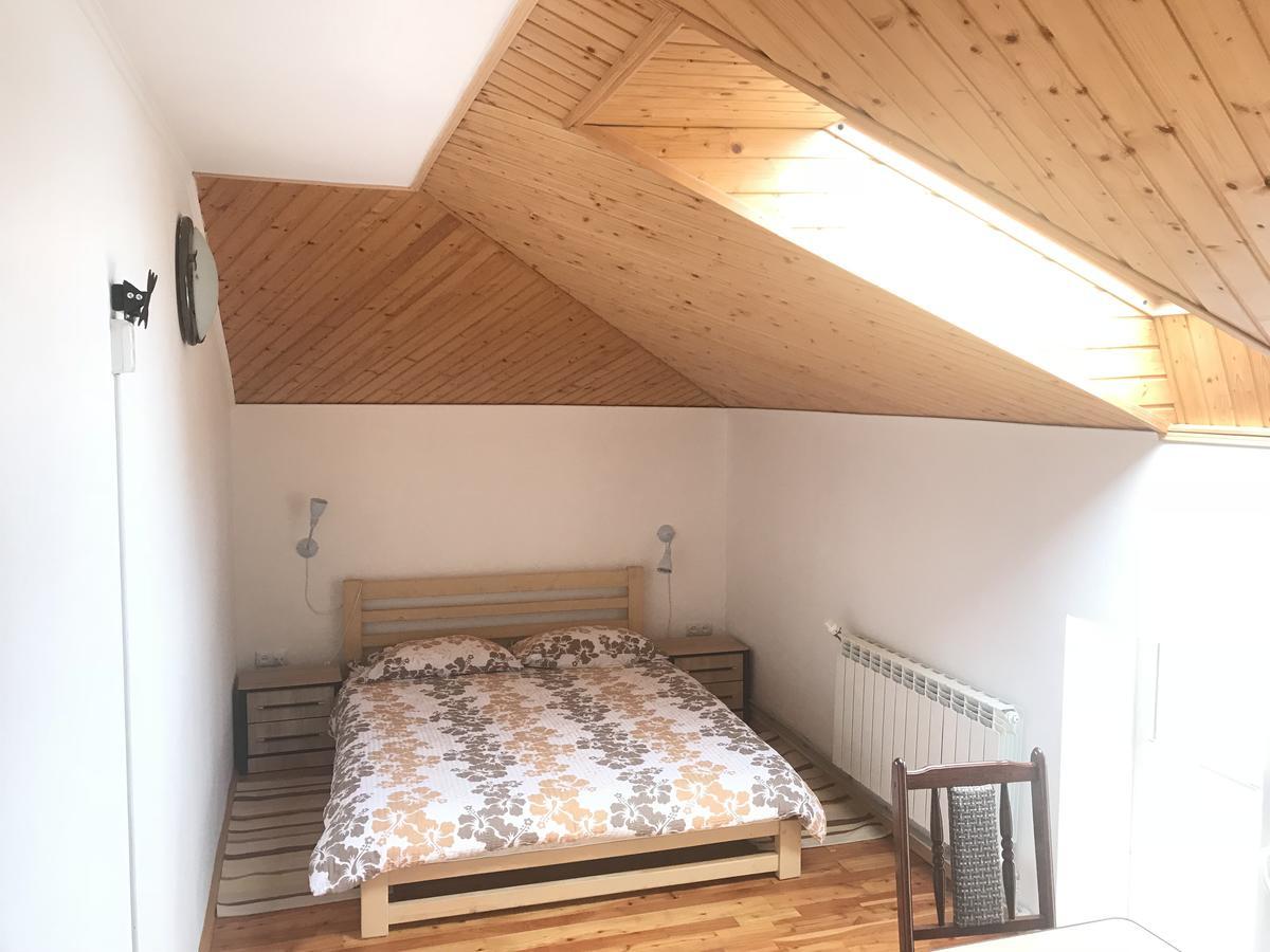 Котедж "Relax" Mîkulîciîn Exterior foto